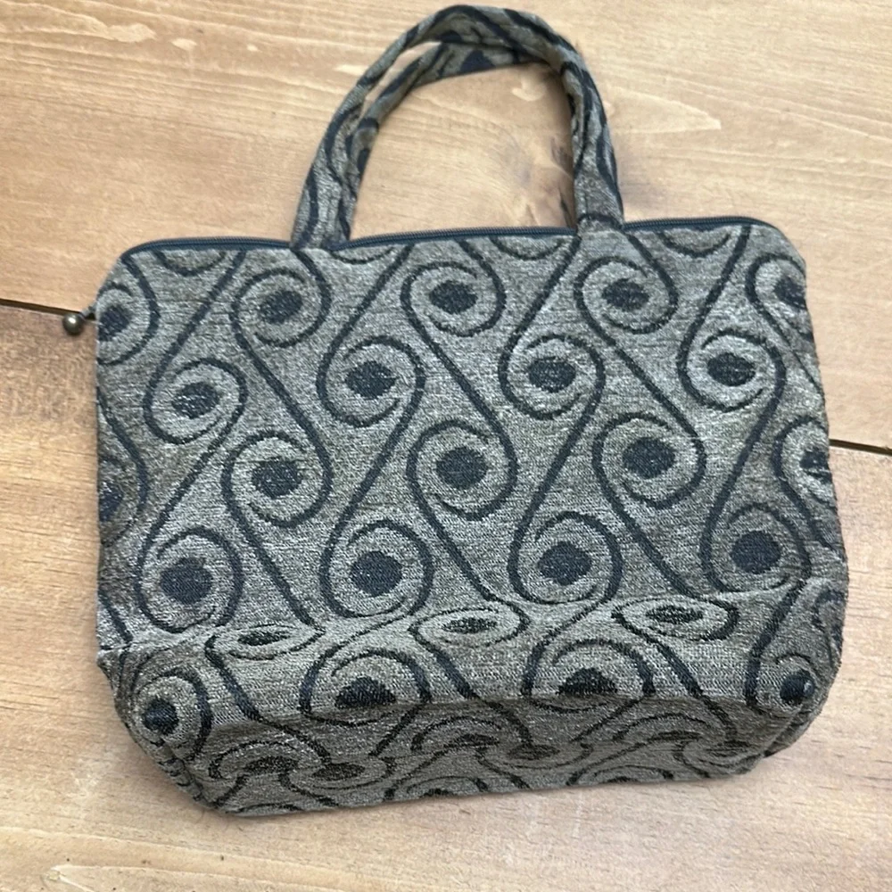 Black and Gray Tapestry Women’s Bag - Picture 6 of 8